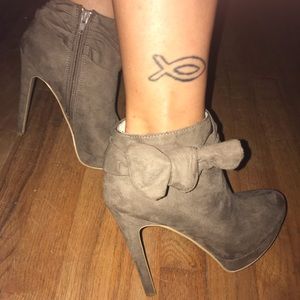 Just Fab ankle booties, size 7